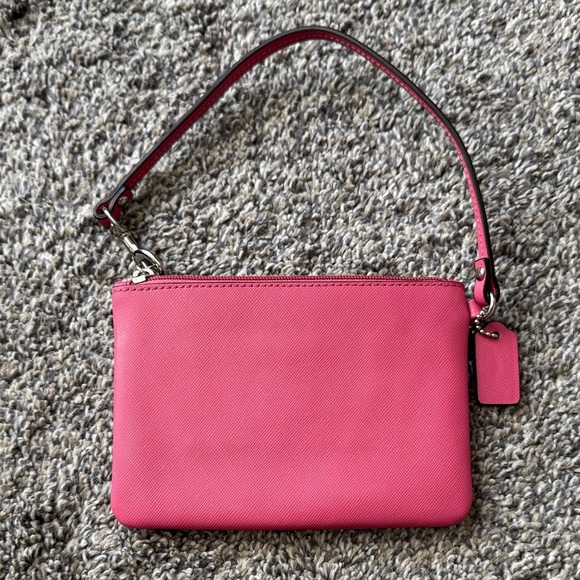 Coach Pink Bow Wristlet - Picture 3 of 4